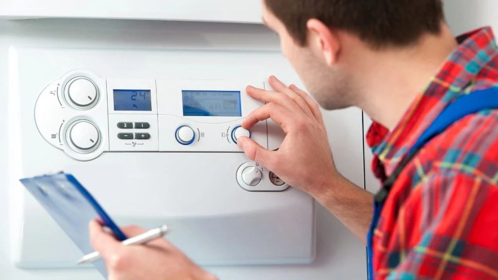 Caldaie alimentate a gas: dal 2026 cambiano le verifiche, stop ai controlli domestici