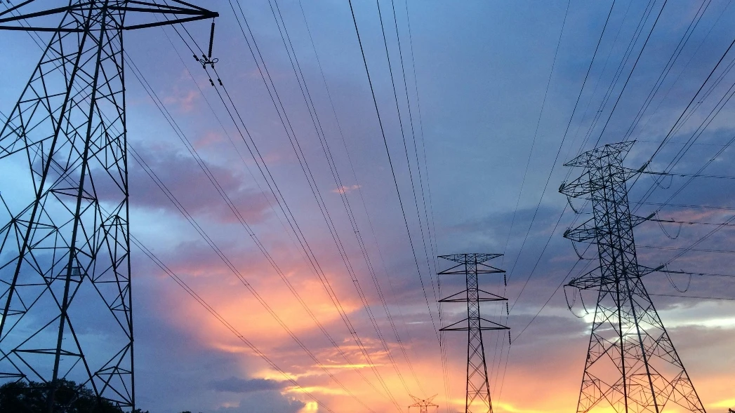 Reti intelligenti e investimenti strategici: la nuova tabella di marcia europea per l’elettricità