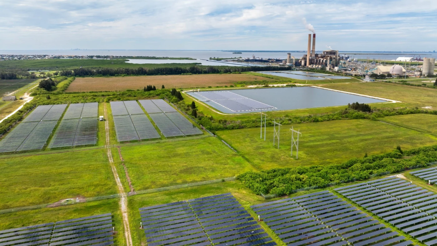 Ets sul gas e mercato elettrico: sconti in bolletta, ma rinnovabili sotto pressione