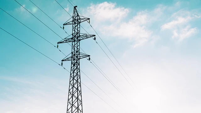 Energia elettrica: il 1° maggio tariffe azzerate per diverse ore grazie al boom del solare